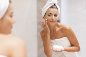 Hoe verzorgen wij onze huid? Instituut Hilde Declerck Torhout